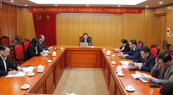 Đồng chí Phạm Tấn Công - Phó Bí thư thường trực Đảng ủy Khối, Bí thư Đảng ủy Cơ quan Đảng ủy Khối, Chủ tịch Hội đồng Khoa học Đảng ủy Khối Doanh nghiệp Trung ương phát biểu tại Hội nghị