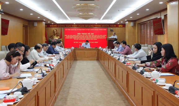 Các đại biểu tham dự Hội thảo.