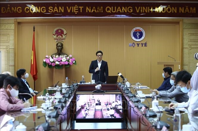Phó Thủ tướng Vũ Đức Đam, Trưởng Ban chỉ đạo quốc gia phòng chống dịch COVID-19 phát biểu. 