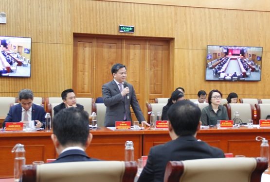 Các đại biểu tham gia thảo luận tại Hội nghị.