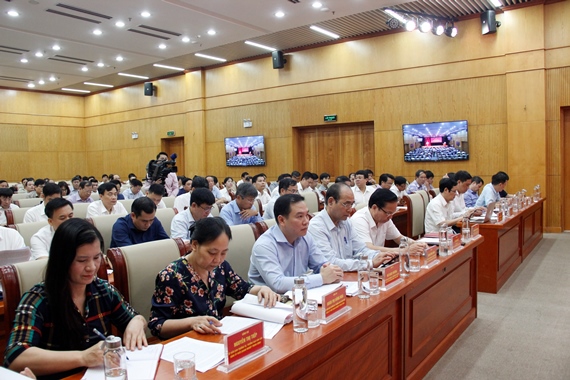 Toàn cảnh Hội nghị. 