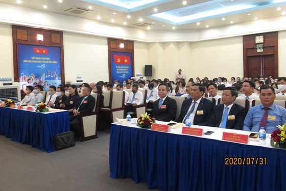 Các đại biểu tham dự Hội nghị.