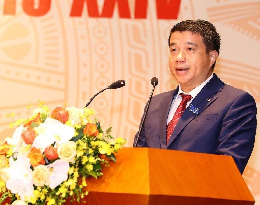 Đồng chí Y Thanh Hà Niê Kđăm - Bí thư Đảng ủy Khối Doanh nghiệp Trung ương phát biểu chỉ đạo Đại hội.