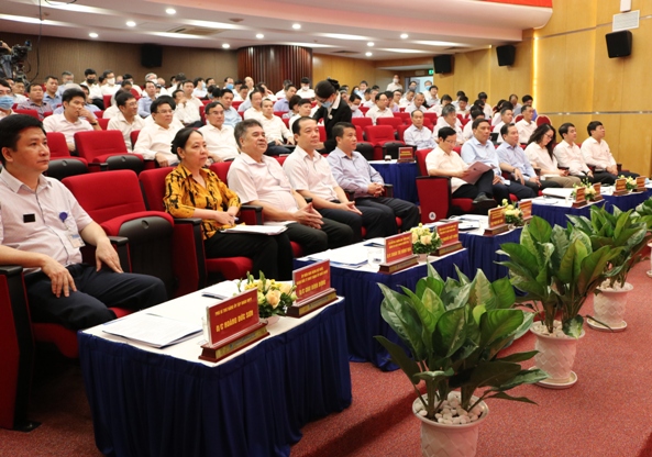 Các đại biểu tham dự Hội nghị.