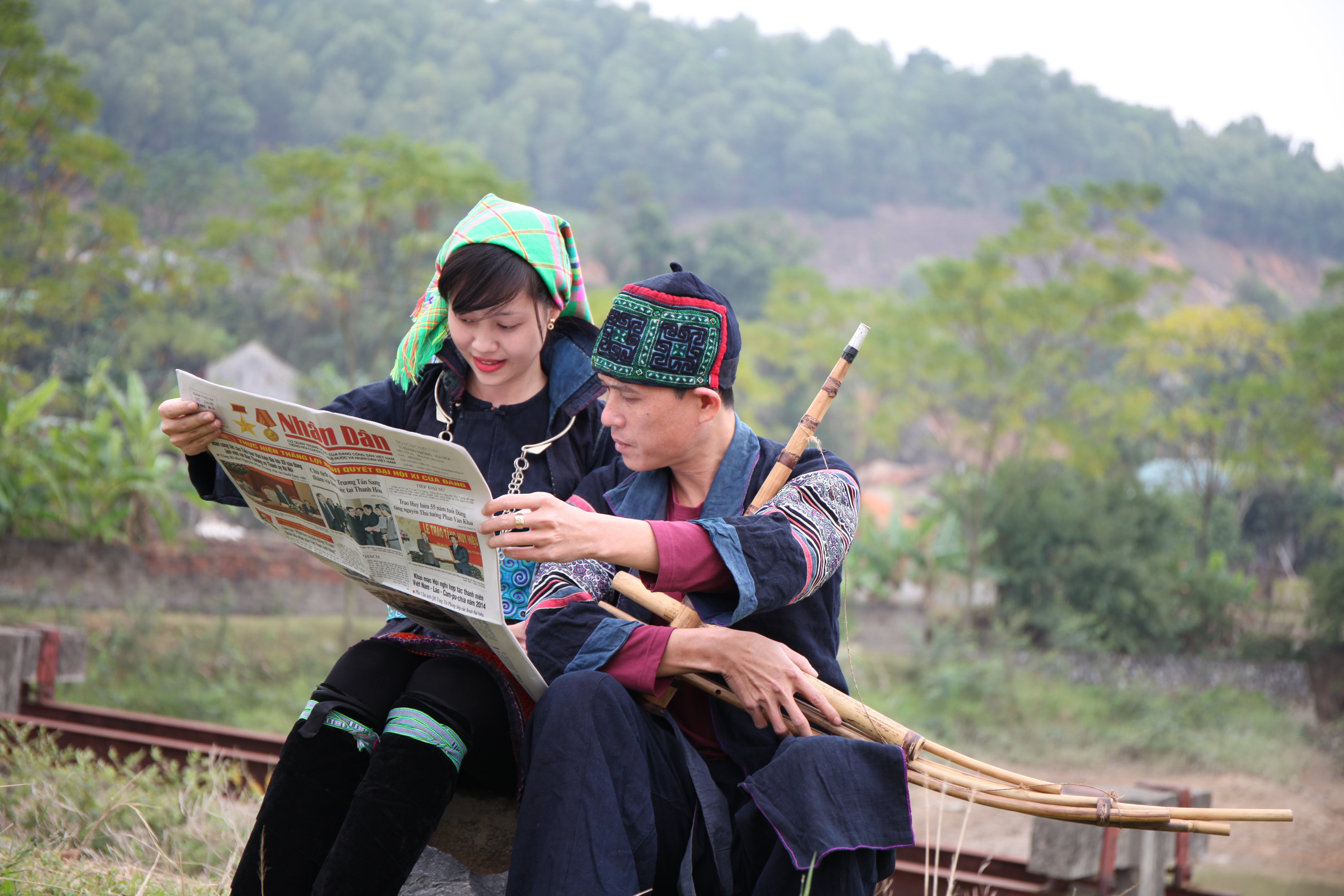 Báo Đảng là cầu nối quan trọng giữa Đảng với nhân dân.