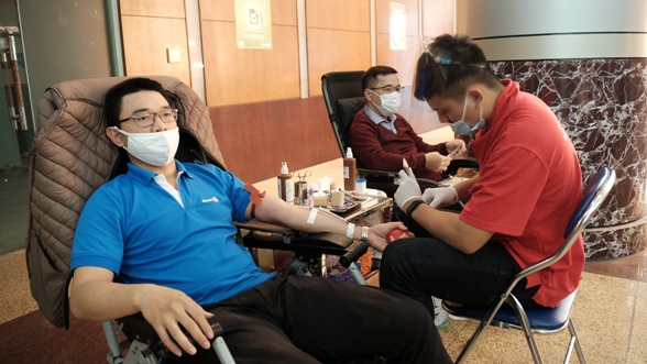 Chỉ trong một ngày chương trình đã đóng góp được 300 đơn vị máu.