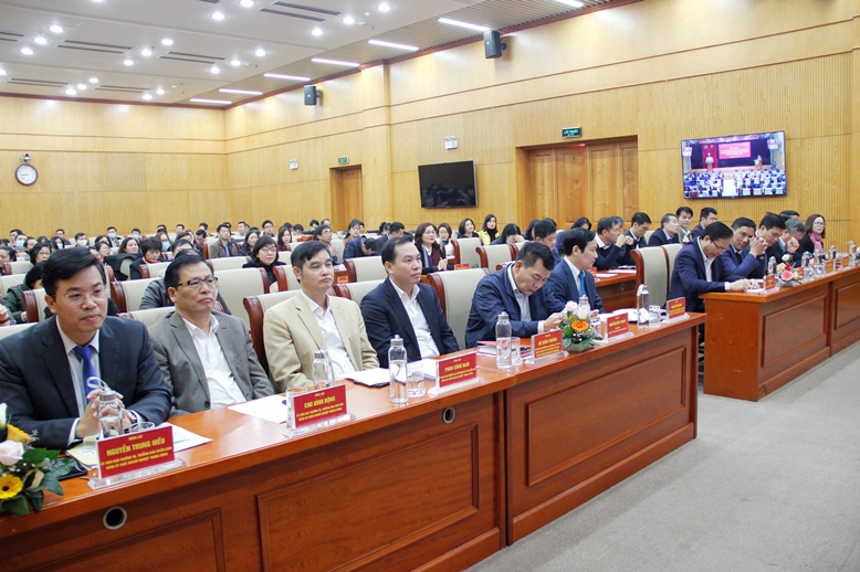 Toàn cảnh Hội nghị. 