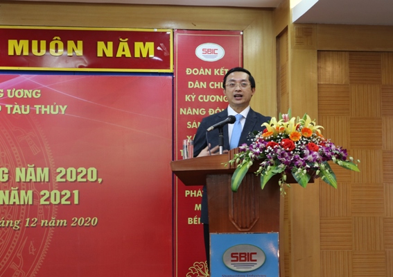 Đồng chí Vũ Anh Tuấn - Bí thư Đảng ủy, Chủ tịch HĐTV Tổng công ty Công nghiệp Tàu thủy báo cáo kết quả 