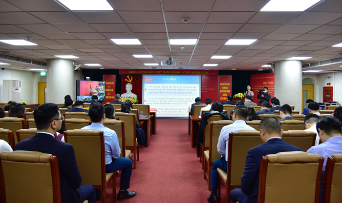 Các cán bộ chủ chốt tham dự Hội nghị tại điểm cầu Trụ sở chính.