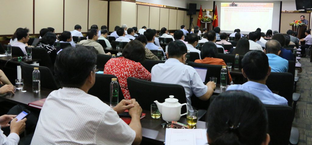 Quang cảnh hội nghị tại điểm cầu chính Văn phòng VRG.