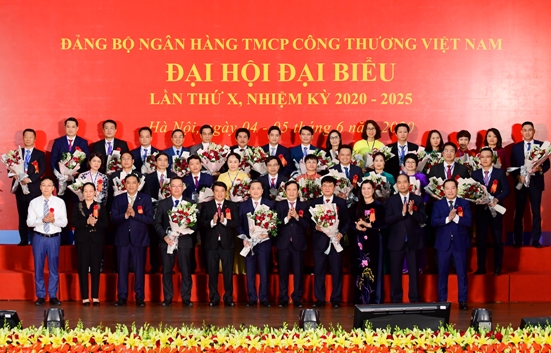 Ban chấp hành Đảng bộ NHCT Việt Nam khóa X, nhiệm kỳ 2020-2025 ra mắt Đại hội