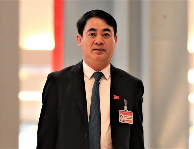 Đại biểu Nghiêm Xuân Thành, Đoàn Đảng bộ Khối Doanh nghiệp Trung ương.