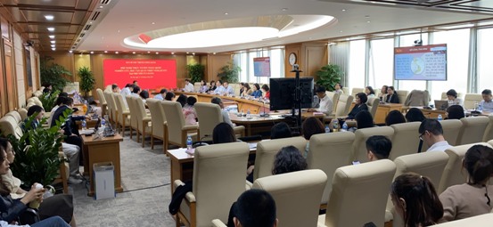 Các đại biểu tham dự Hội nghị tại điểm cầu Đảng ủy Ngân hàng TMCP Đầu tư và Phát triển Việt Nam.
