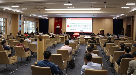 Các đại biểu tham dự Hội nghị.