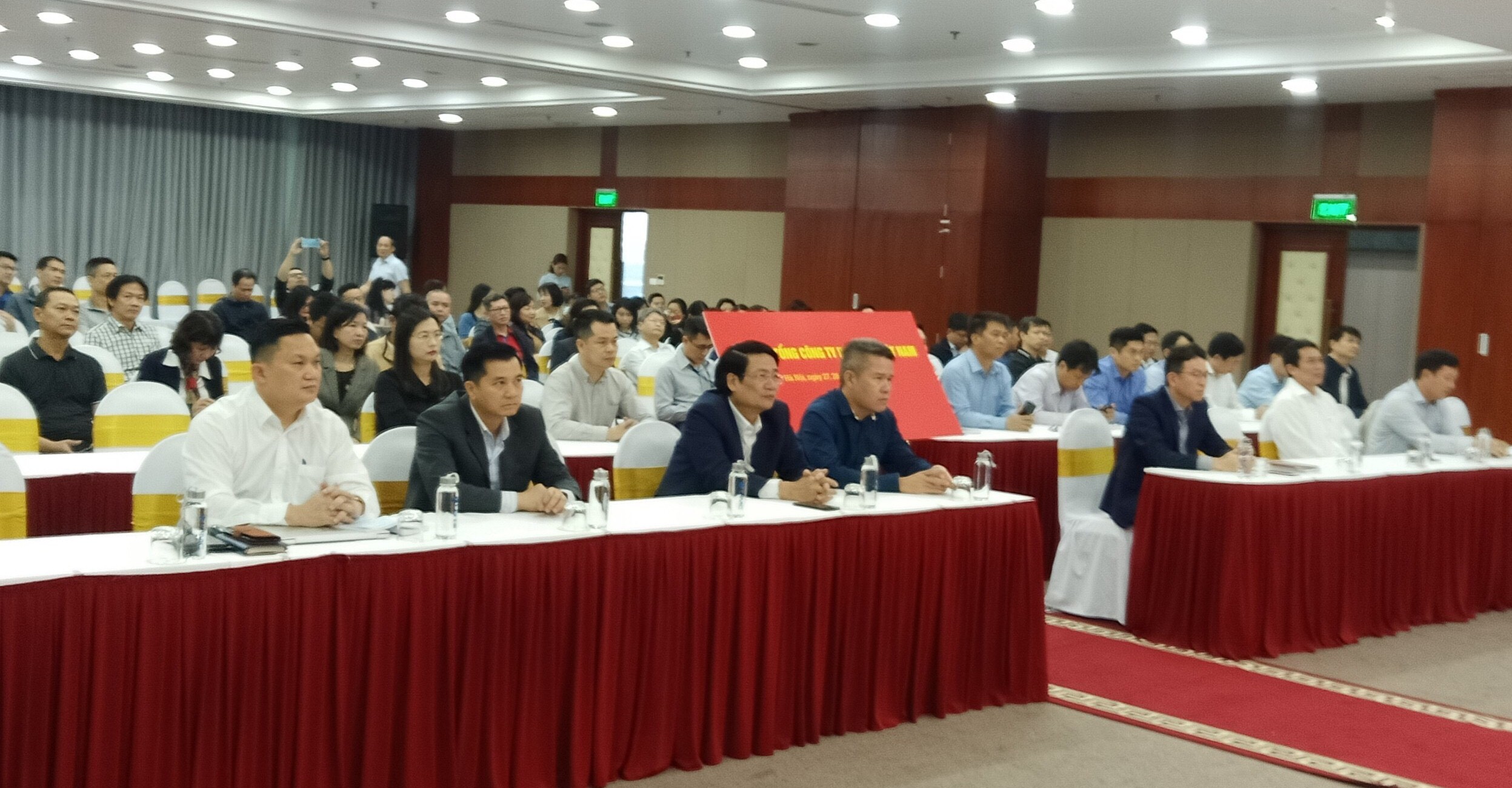 Điểm cầu của Đảng ủy Tổng công ty Hàng hải Việt Nam.