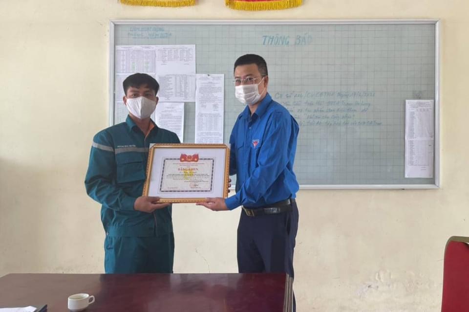 Tuyên dương gương đoàn viên thanh niên TKV dũng cảm cứu người.