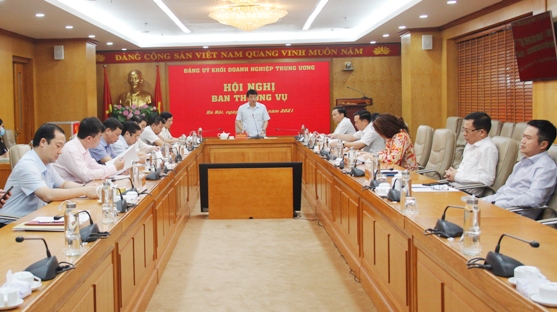 Đồng chí Y Thanh Hà Niê Kđăm - Bí thư Đảng ủy Khối DNTW chủ trì Hội nghị.