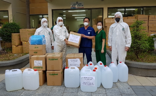 Người lao động Tổng Công ty Thăm dò khai thác Dầu khí (PVEP) hướng về đồng bào miền Nam, chung tay đẩy lùi dịch bệnh.