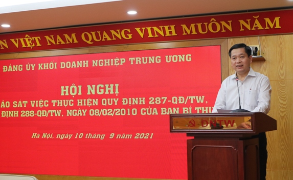 Đồng chí Nguyễn Long Hải - Bí thư Đảng ủy Khối Doanh nghiệp Trung ương phát biểu tại Hội nghị.