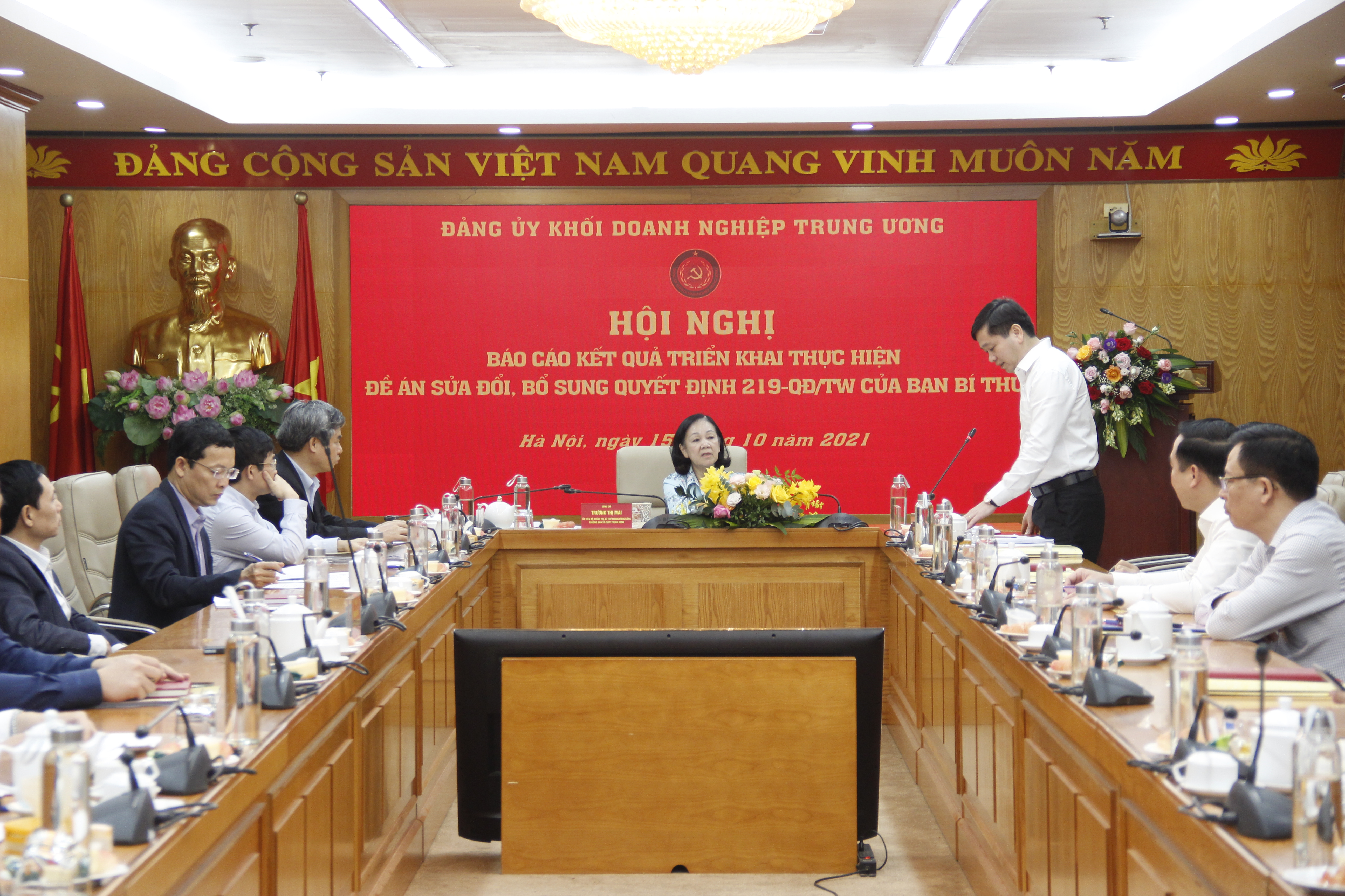 Đồng chí Nguyễn Long Hải - Ủy viên dự khuyết Trung ương Đảng, Bí thư Đảng ủy Khối báo cáo kết quả thực hiện các Đề án.