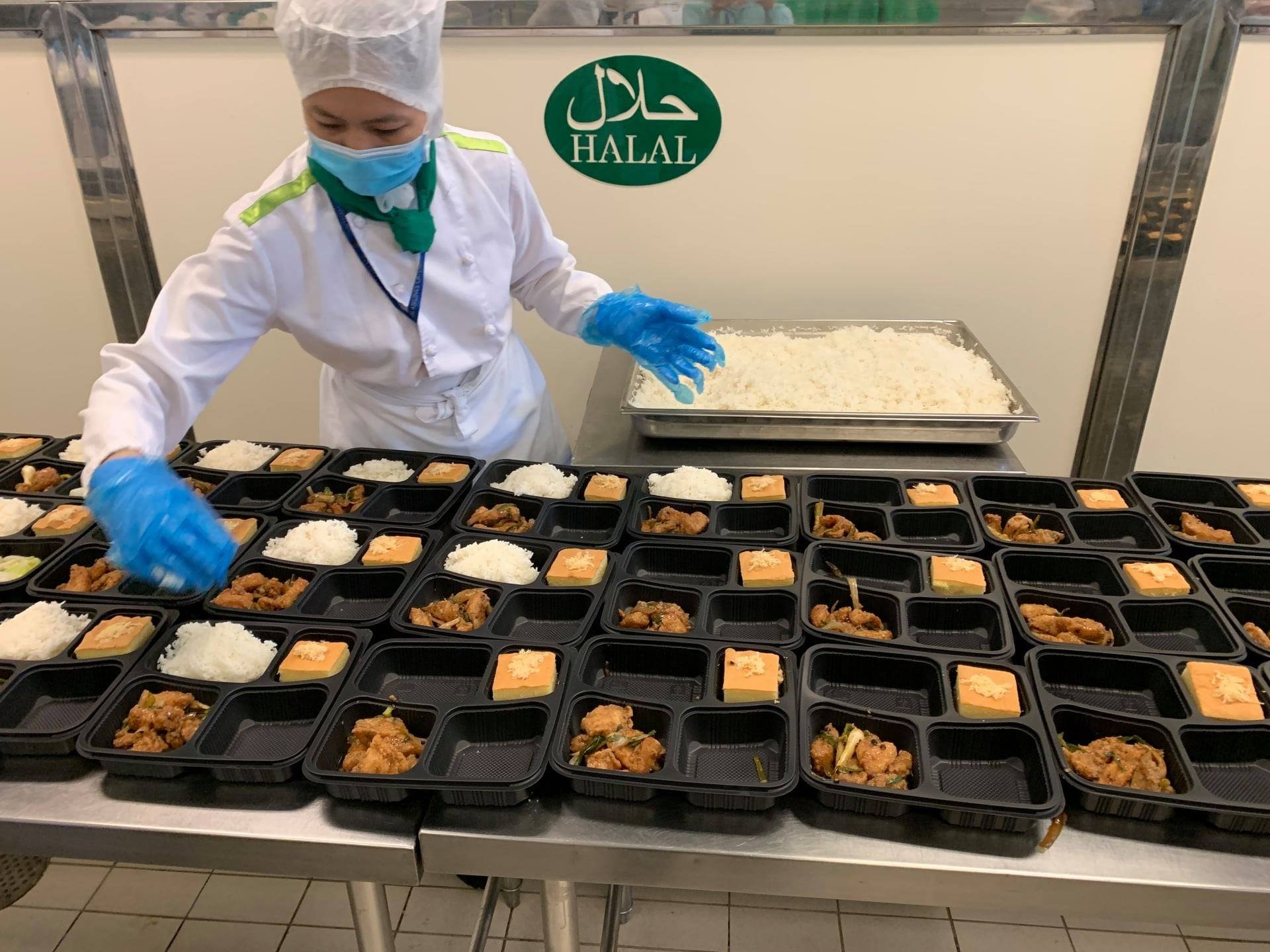 Thấm nhuần lời dạy của Chủ tịch Hồ Chí Minh “Đâu cần thanh niên có, việc gì khó có thanh niên”, thế hệ trẻ luôn thể hiện rõ trách nhiệm là cánh tay phải đắc lực của Đảng, ra sức thi đua.