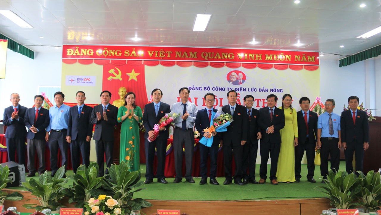 Giai đoạn 2018-2020 đã có 14 căn nhà tình nghĩa được xây dựng từ sự ủng hộ của CBCNV ngành điện.