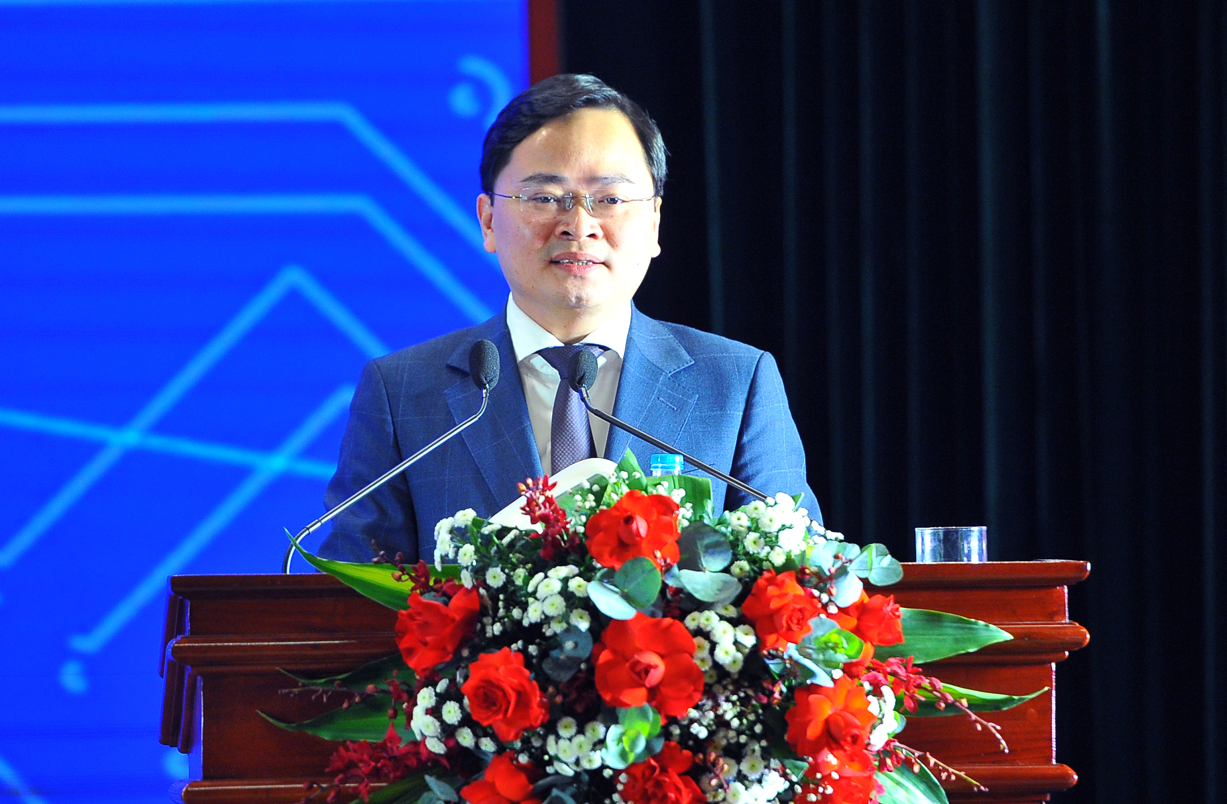 Đồng chí Nguyễn Anh Tuấn, Uỷ viên BCH Trung ương Đảng, Bí thư thứ nhất BCH Trung ương Đoàn phát biểu tại buổi lễ.