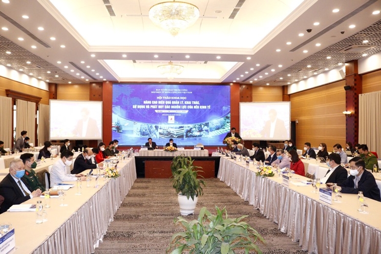 Toàn cảnh Hội nghị. 