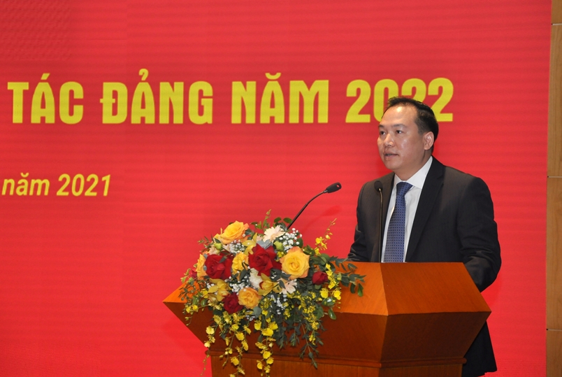 Đồng chí Hồ Xuân Trường, Phó Bí thư Đảng ủy Khối Doanh nghiệp Trung ương phát biểu tại buổi làm việc.