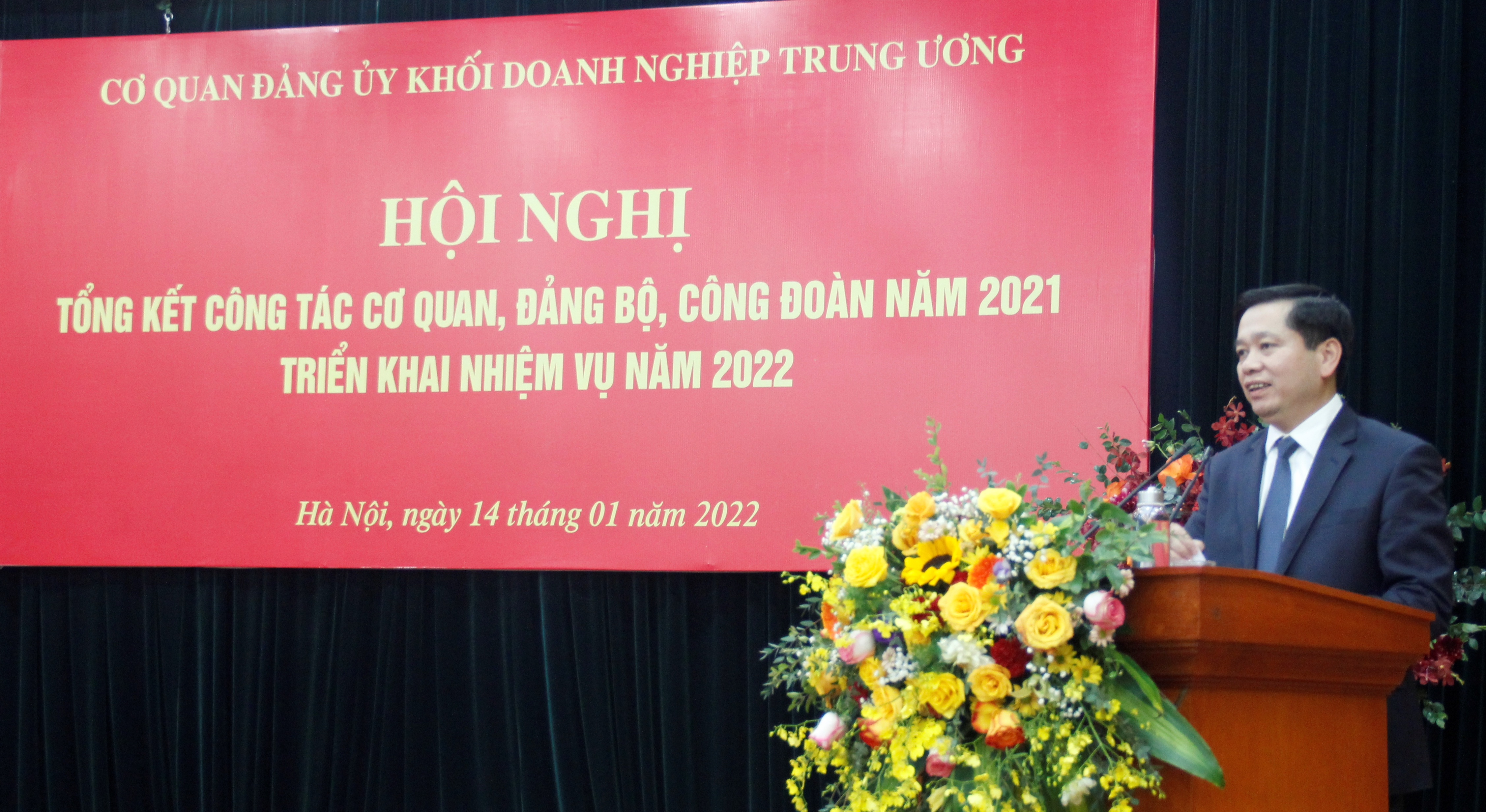 Đồng chí Nguyễn Long Hải, Ủy viên dự khuyết BCH Trung ương Đảng, Bí thư Đảng ủy Khối, Thủ trưởng Cơ quan Đảng ủy Khối phát biểu chỉ đạo Hội nghị.