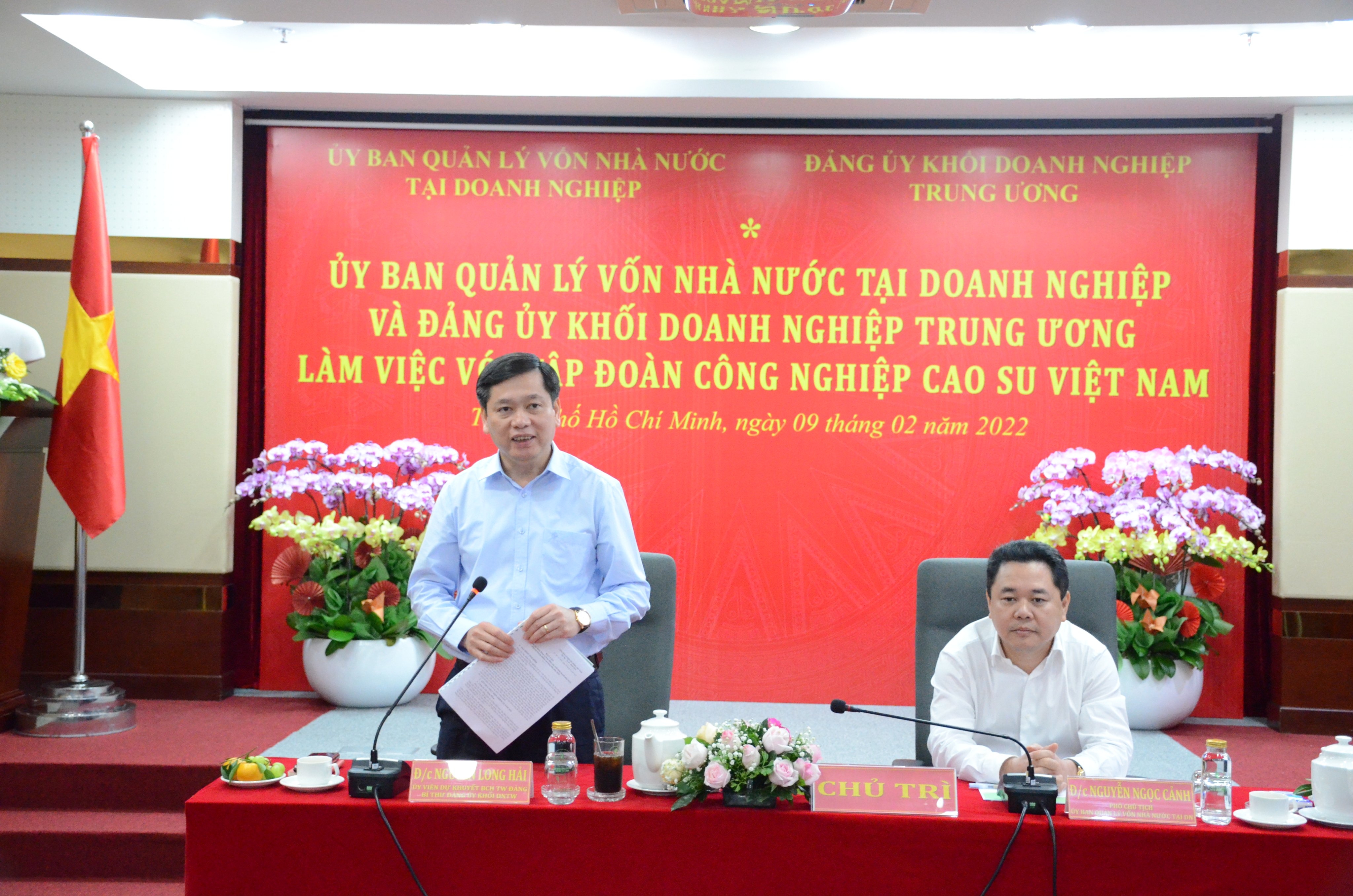 Đồng chí Nguyễn Long Hải - Bí thư Đảng ủy Khối Doanh nghiệp Trung ương phát biểu tại Hội nghị.