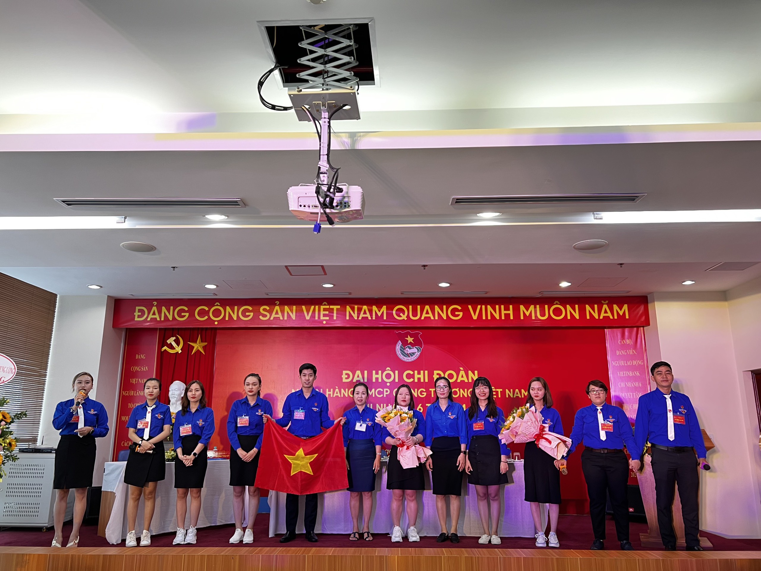 Đại hội đã bầu ra Ban Chấp hành Chi đoàn cơ sở Đoàn ngân hàng TMCP Công thương Việt Nam Chi nhánh 6 TP. Hồ Chí Minh, nhiệm kỳ 2022 - 2024 gồm 05 đồng chí và bầu trực tiếp Bí thư tại Đại hội.