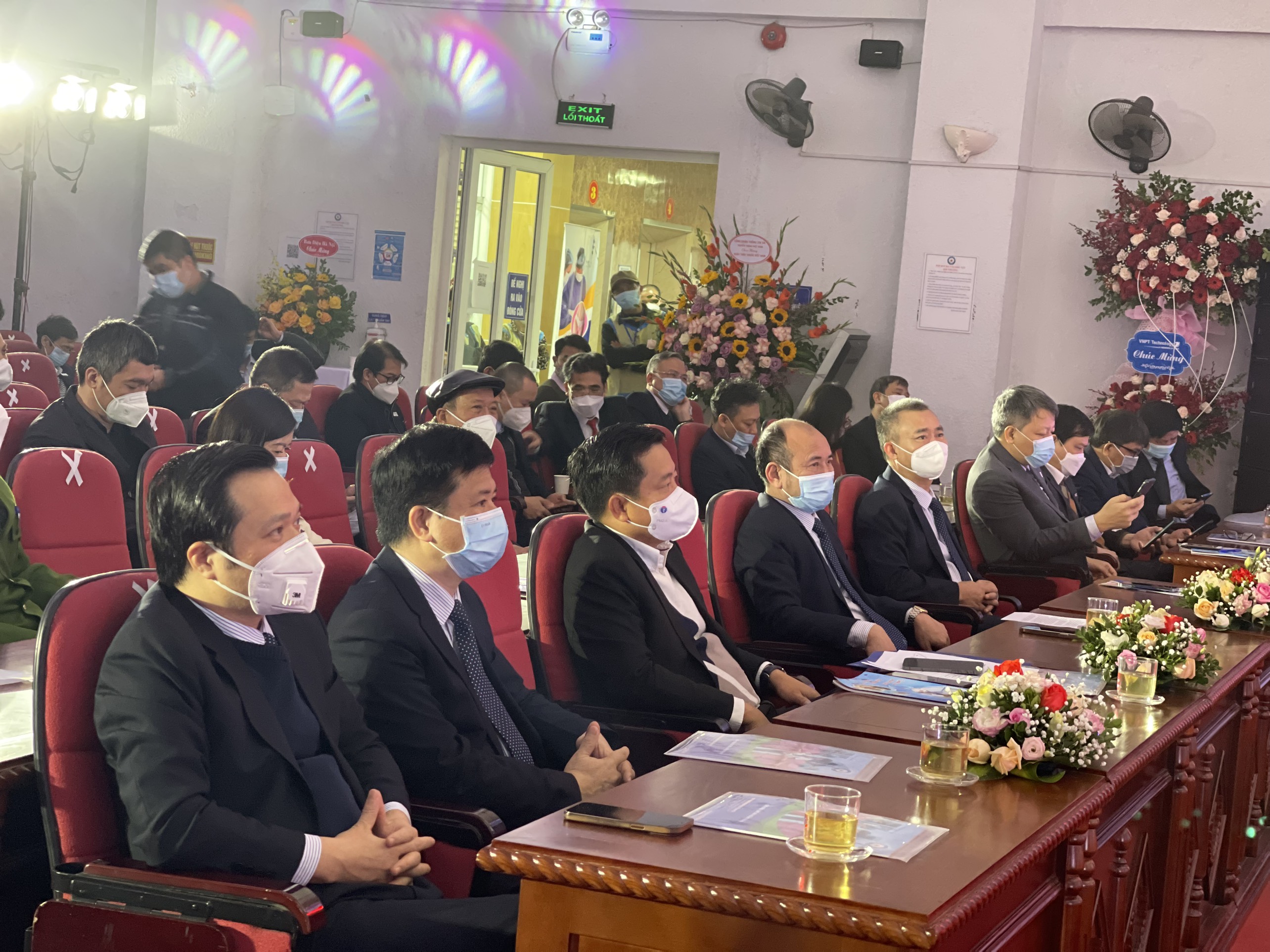 Các đại biểu dự Lễ kỷ niệm.