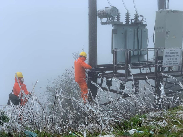 Mặc dù xảy ra hiện tượng thời tiết cực đoan tại một số tỉnh miền núi phía bắc nhưng công tác bảo đảm cung ứng điện vẫn an toàn, ổn định. 