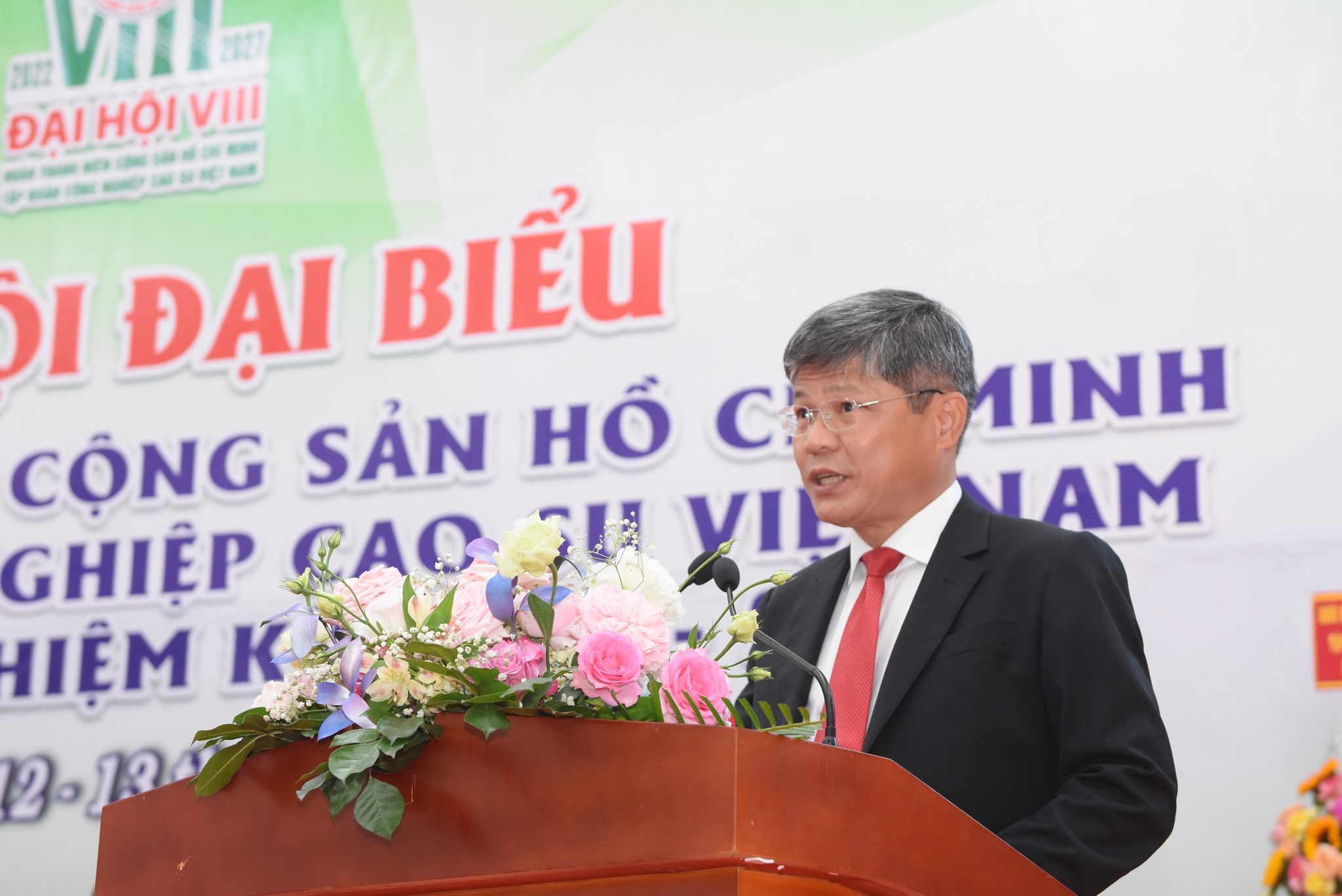 Đ/c Trần Công Kha – Ủy viên BTV Đảng ủy Khối Doanh nghiệp TW, Bí thư Đảng ủy, Chủ tịch HĐQT VRG phát biểu chỉ đạo tại Đại hội