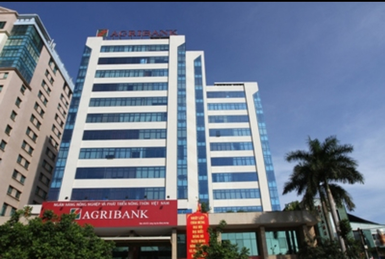 Trụ sở chính ngân hàng Agribank.