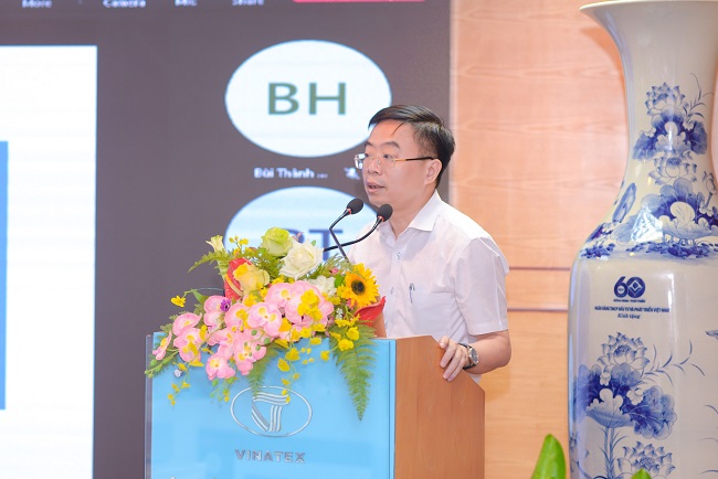 Đồng chí Lê Tiến Trường - Bí thư Đảng ủy, Chủ tịch HĐQT Vinatex phát biểu chỉ đạo tại Hội nghị.