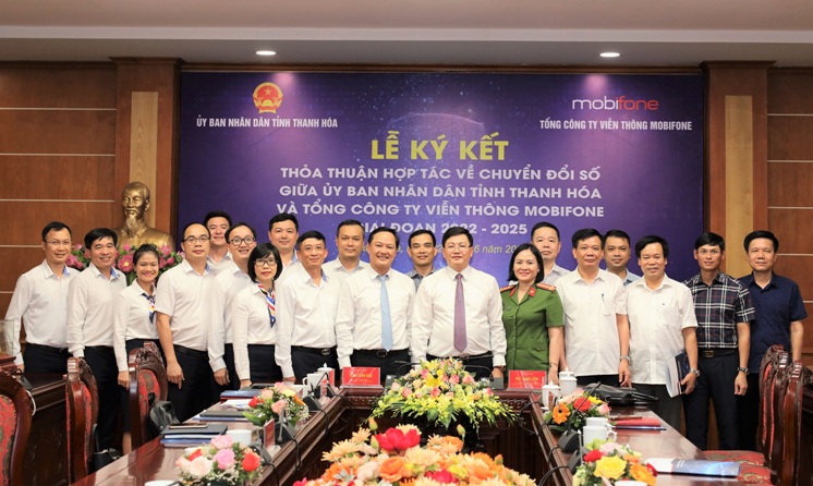 Các đại biểu tham dự buổi Lễ.