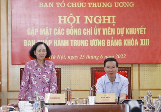 Đồng chí Trương Thị Mai, Ủy viên Bộ Chính trị, Bí thư Trung ương Đảng, Trưởng Ban Tổ chức Trung ương phát biểu tại Hội nghị.