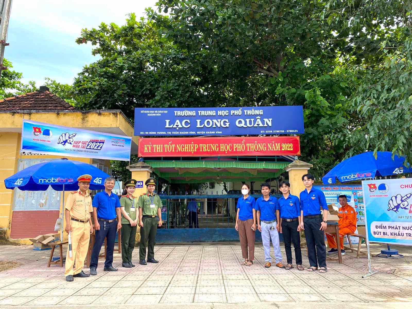 Đội hình tình nguyện 