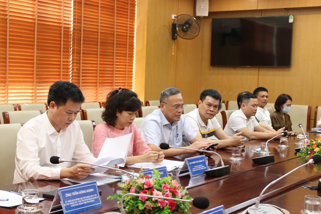 Các đại biểu dự Hội nghị.