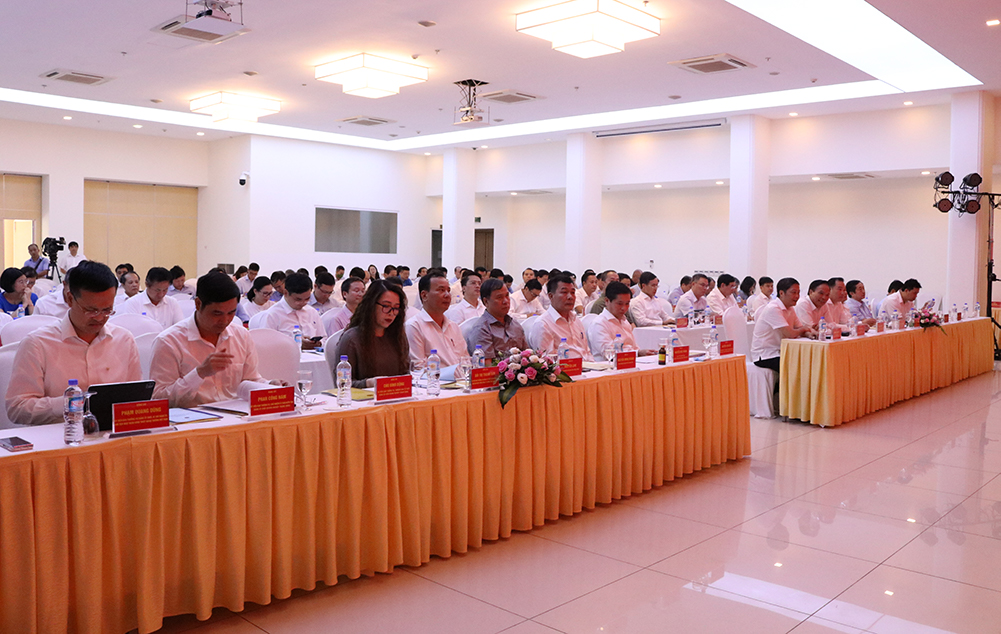 Các đại biểu tham dự Hội nghị.