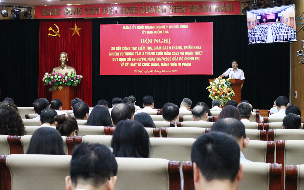 Tại Hội nghị, các đại biểu đã nghe đồng chí Đào Thế Hoằng, Vụ trưởng Vụ VI, Cơ quan Uỷ Ban Kiểm tra Trung ương quán triệt những điểm mới