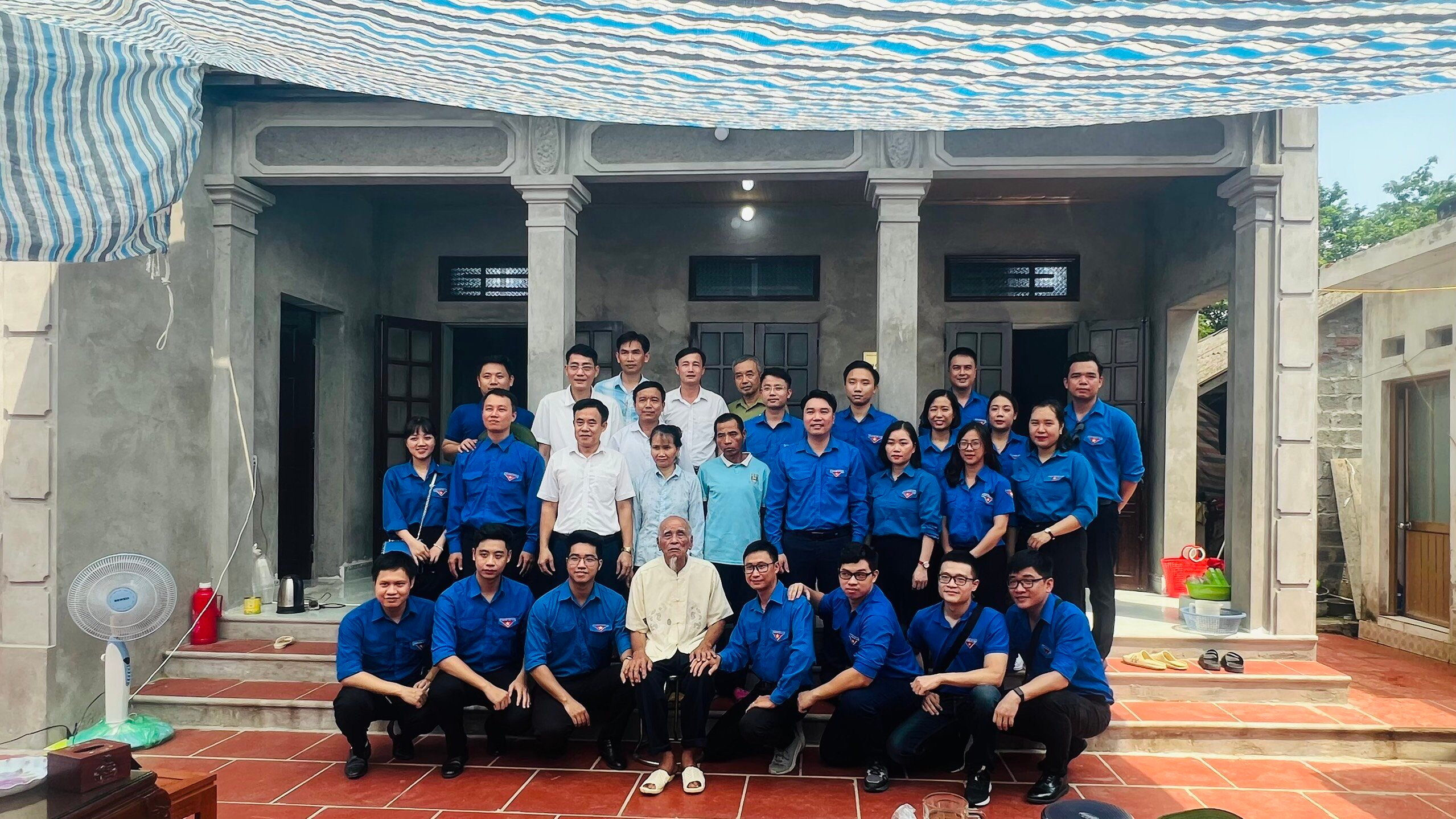 Đoàn viên thanh niên với phong trào an sinh xã hội, Công trình thanh niên, xây nhà đại đoàn kết tặng hộ nghèo tại huyện Ba Vì 