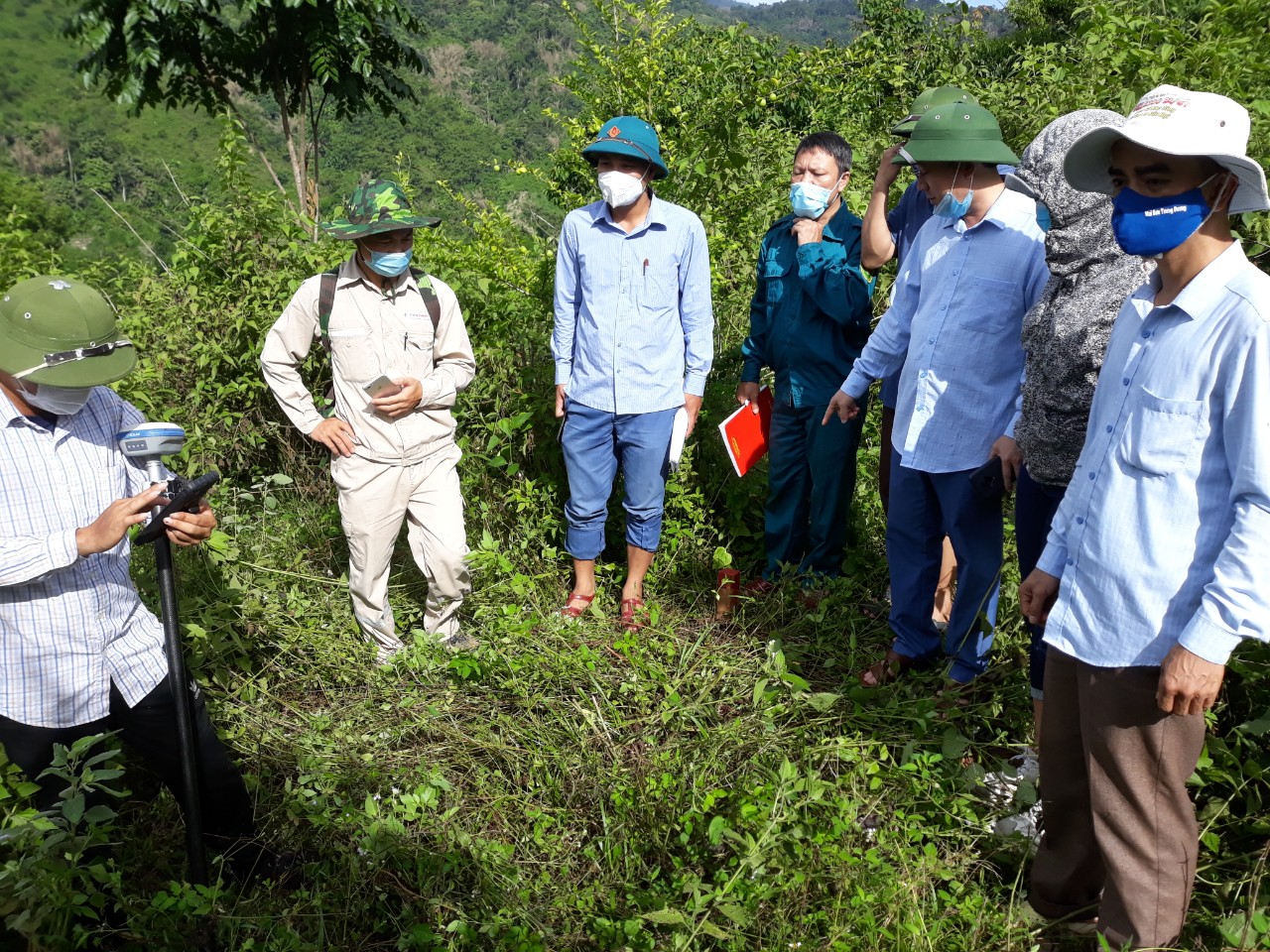 Công tác thống kê, kiểm đếm tài sản, cây cối hoa màu trên đất được tiến hành song song với quá trình trích đo bản đồ địa chính và bàn giao mặt bằng.
