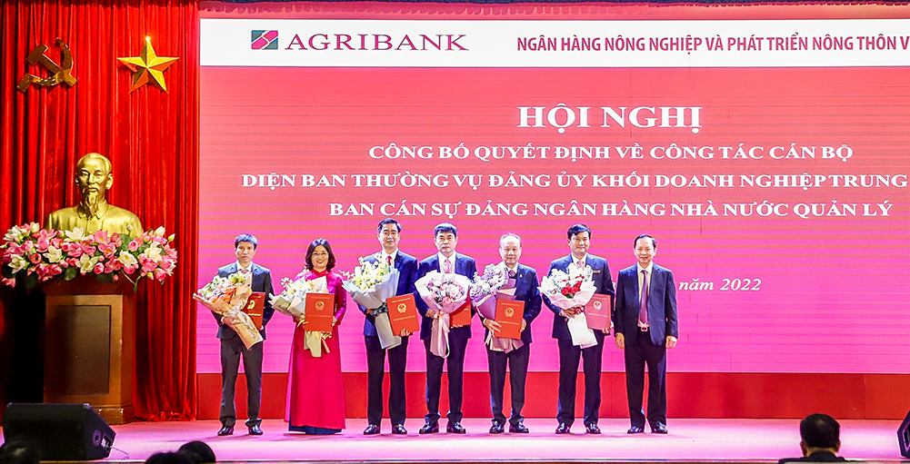 Công bố các Quyết định của Thống đốc NHNN Việt Nam.