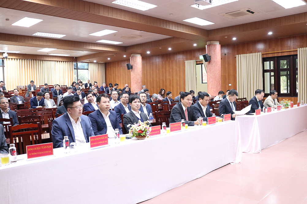 Các đại biểu tham dự buổi Lễ.