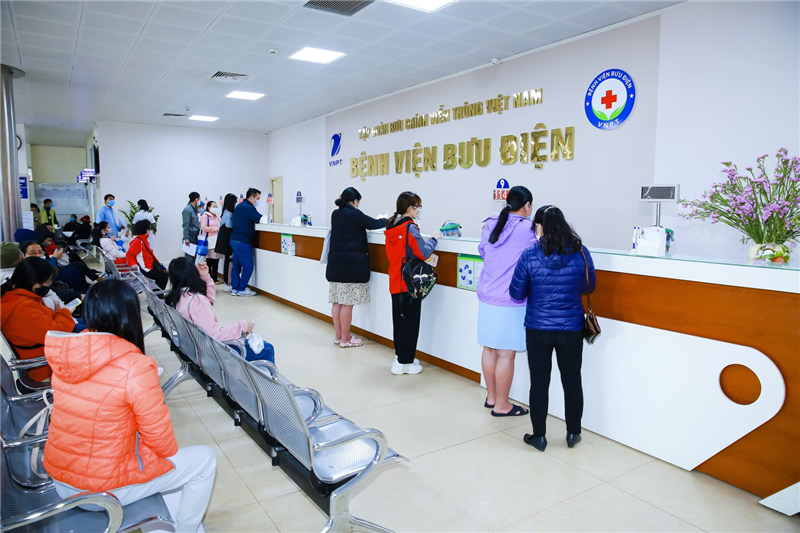 tổng số người đến khám là trên 107.300 lượt người, đạt 88% kế hoạch năm, tăng 14% so với năm 2021