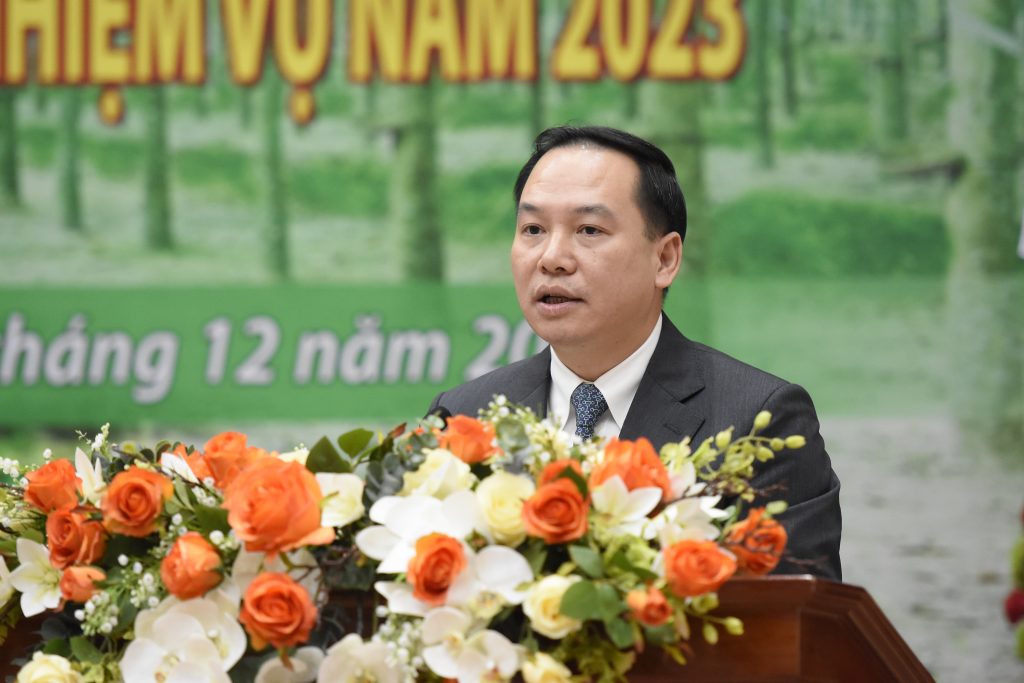 Đồng chí Hồ Xuân Trường – Phó Bí thư Đảng ủy Khối Doanh nghiệp Trung ương phát biểu tại hội nghị.