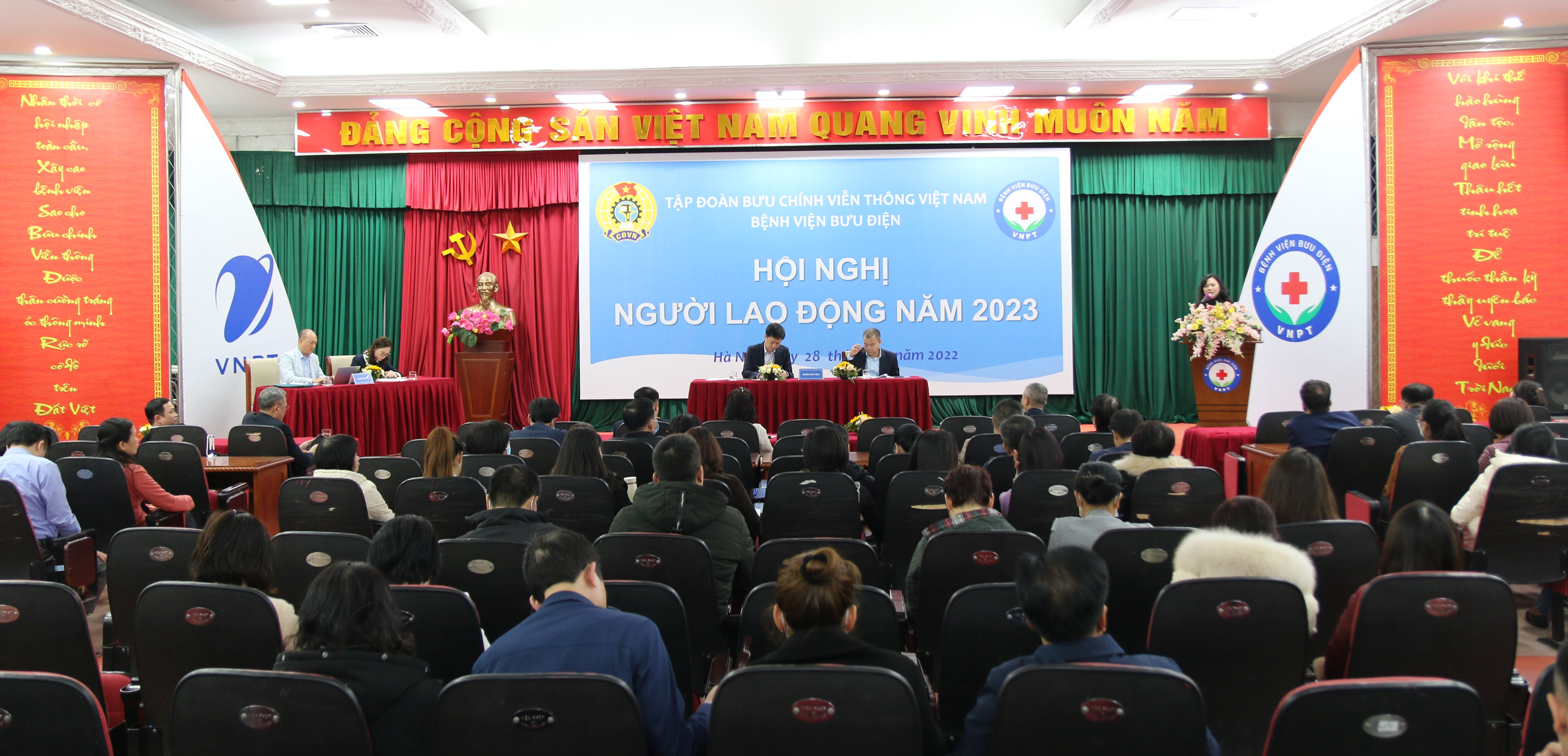 Hội nghị Người lao động năm 2023 là dịp để đại diện người sử dụng lao động và đại diện tổ chức Công đoàn cùng đại biểu người lao động cùng nhìn lại những kết quả đã đạt được để tiếp tục nỗ lực hơn trong thực hiện nhiệm vụ chính trị khi bước sang năm mới.